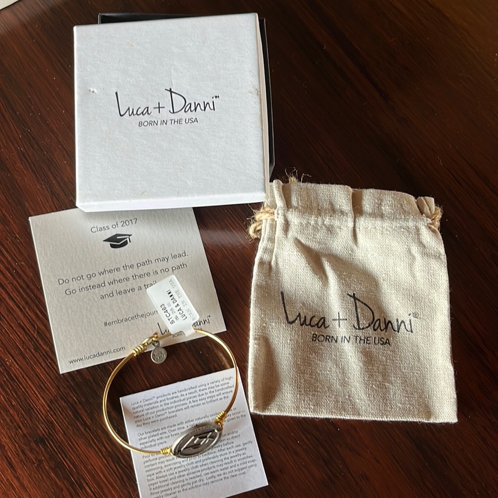 BNWT 2017 Luca and Danni Graduation bracelet